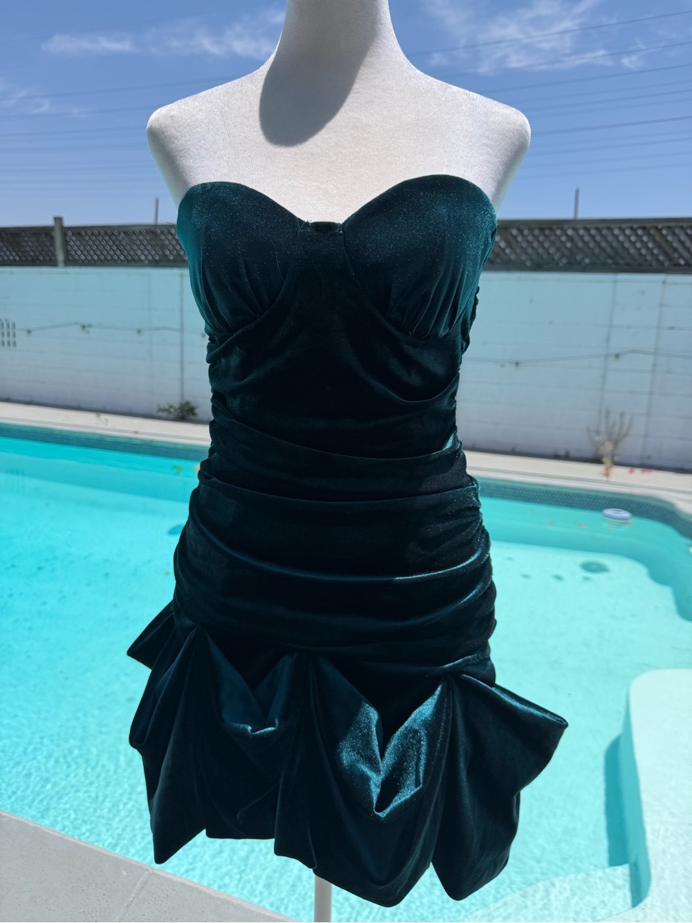 PrettyLittleThing Strapless Teal Velvet Mini Dress